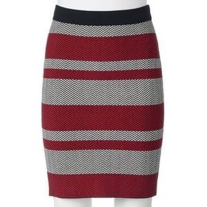 🔮NWOT ELLE chevron and striped pencil skirt